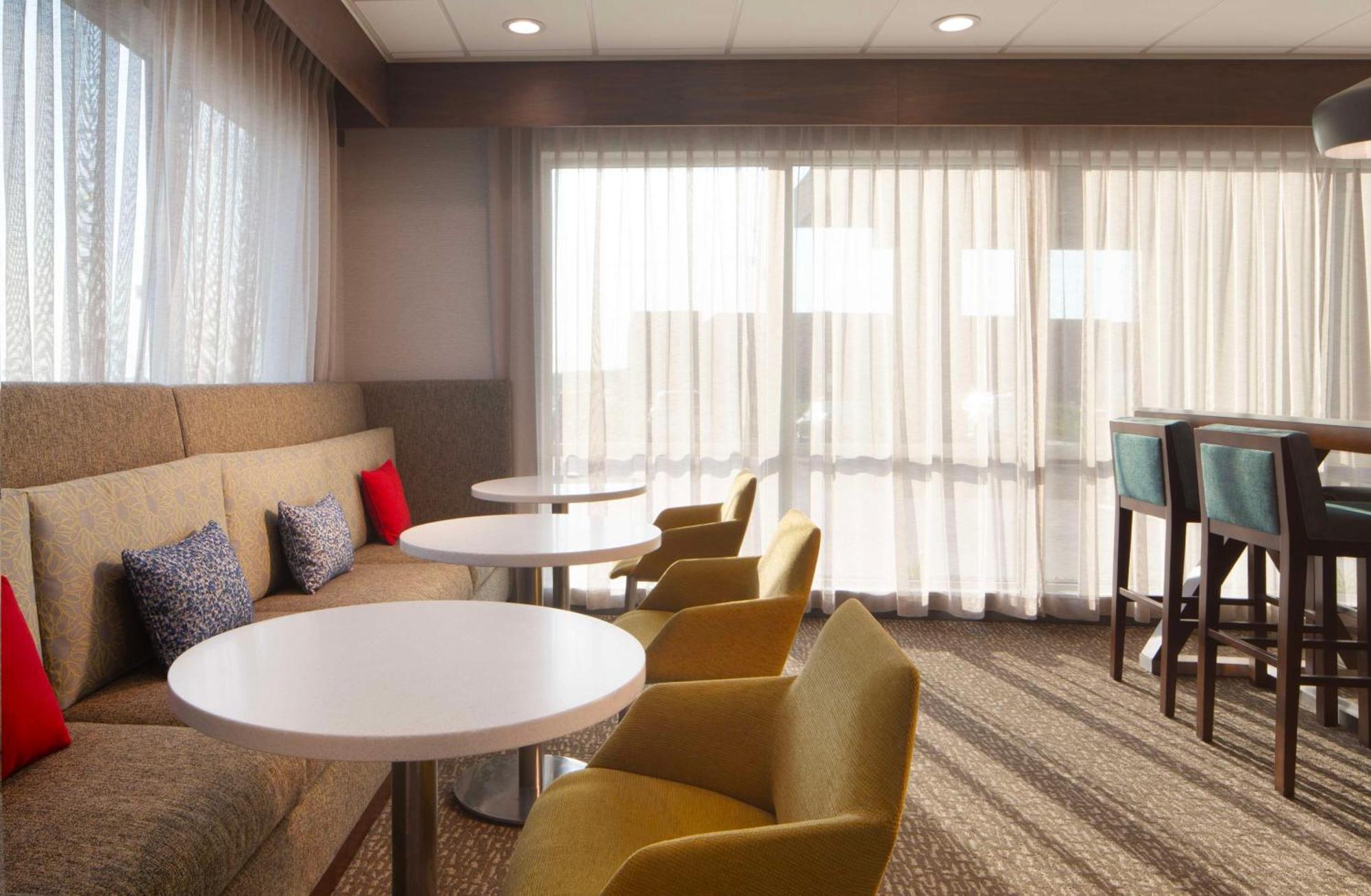 Hampton Inn 奥加拉拉 外观 照片